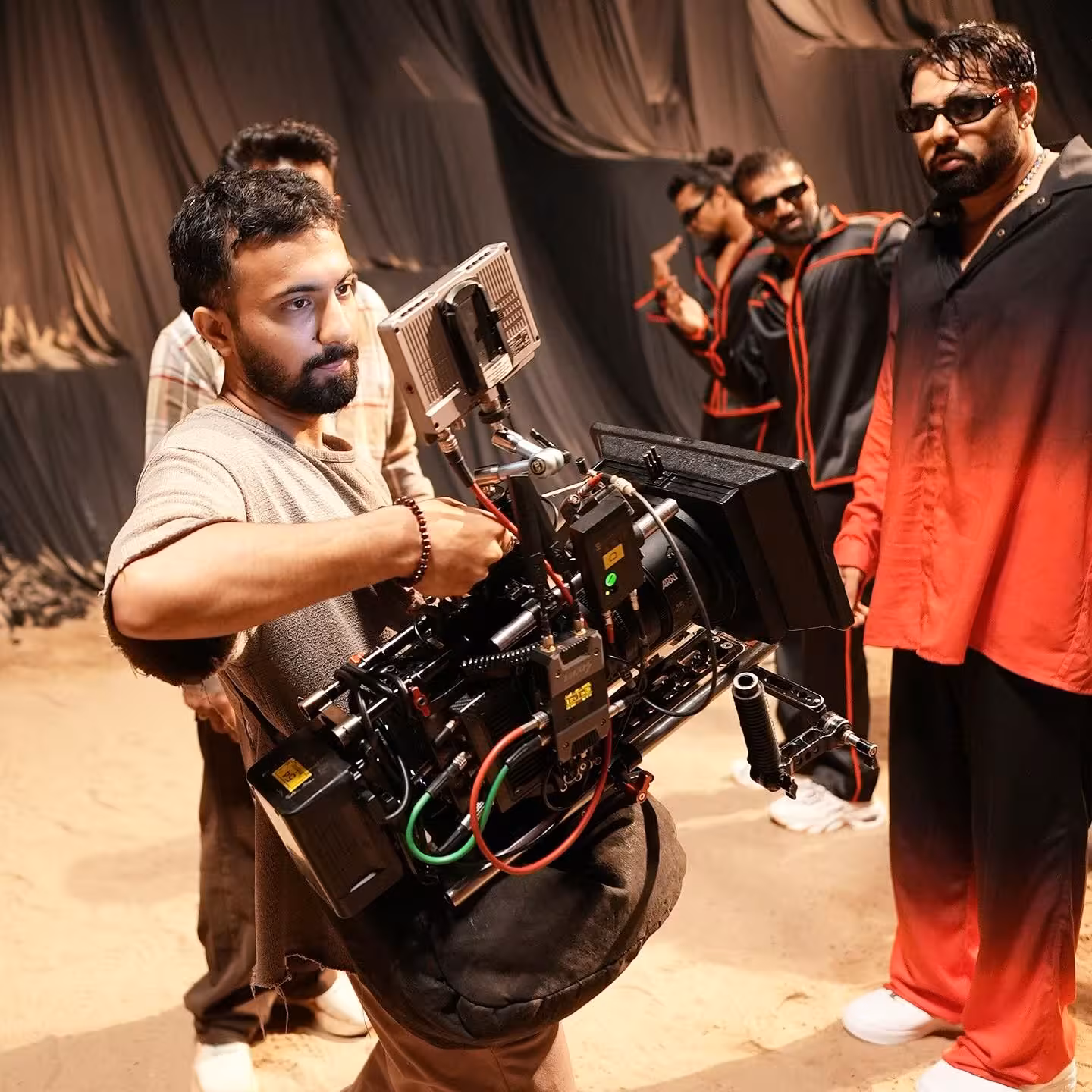 Badshah Shines In Galiyon Ke Ghalib Video