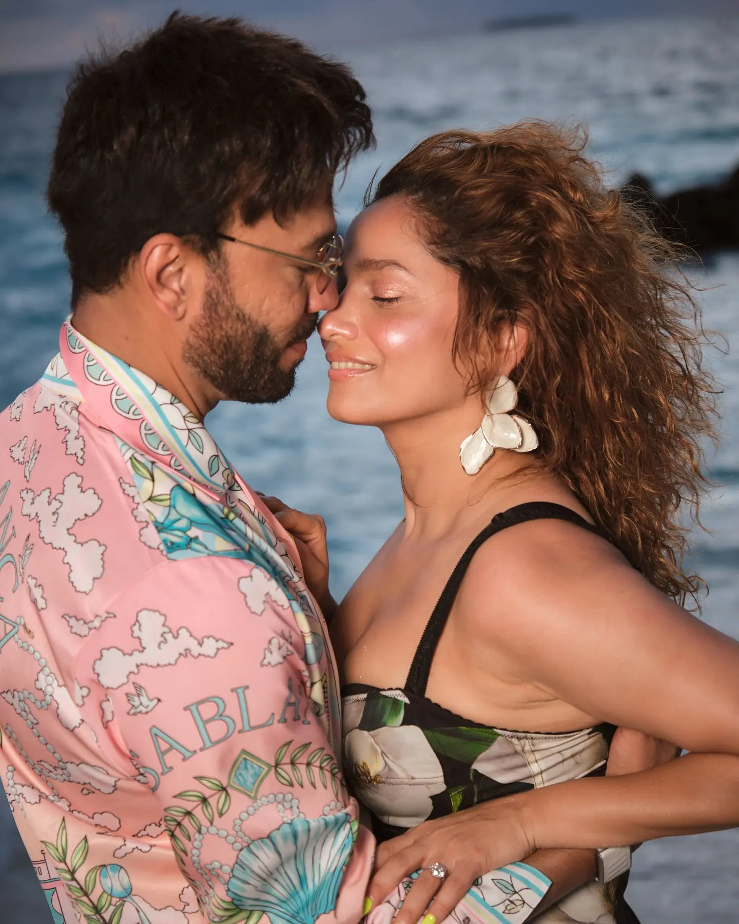 Barefoot Escapade: Ankita Lokhande’s Beach Vacation
