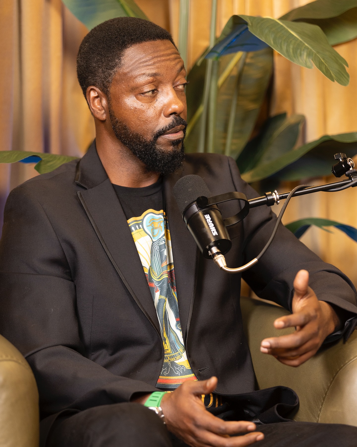 Billy Carson Returns On Vault Empowers Talks