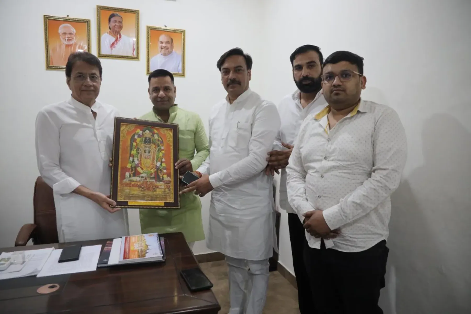Delhi greets a warm tradition as BJP aides from the South honor culture with Jai Shri Ram.