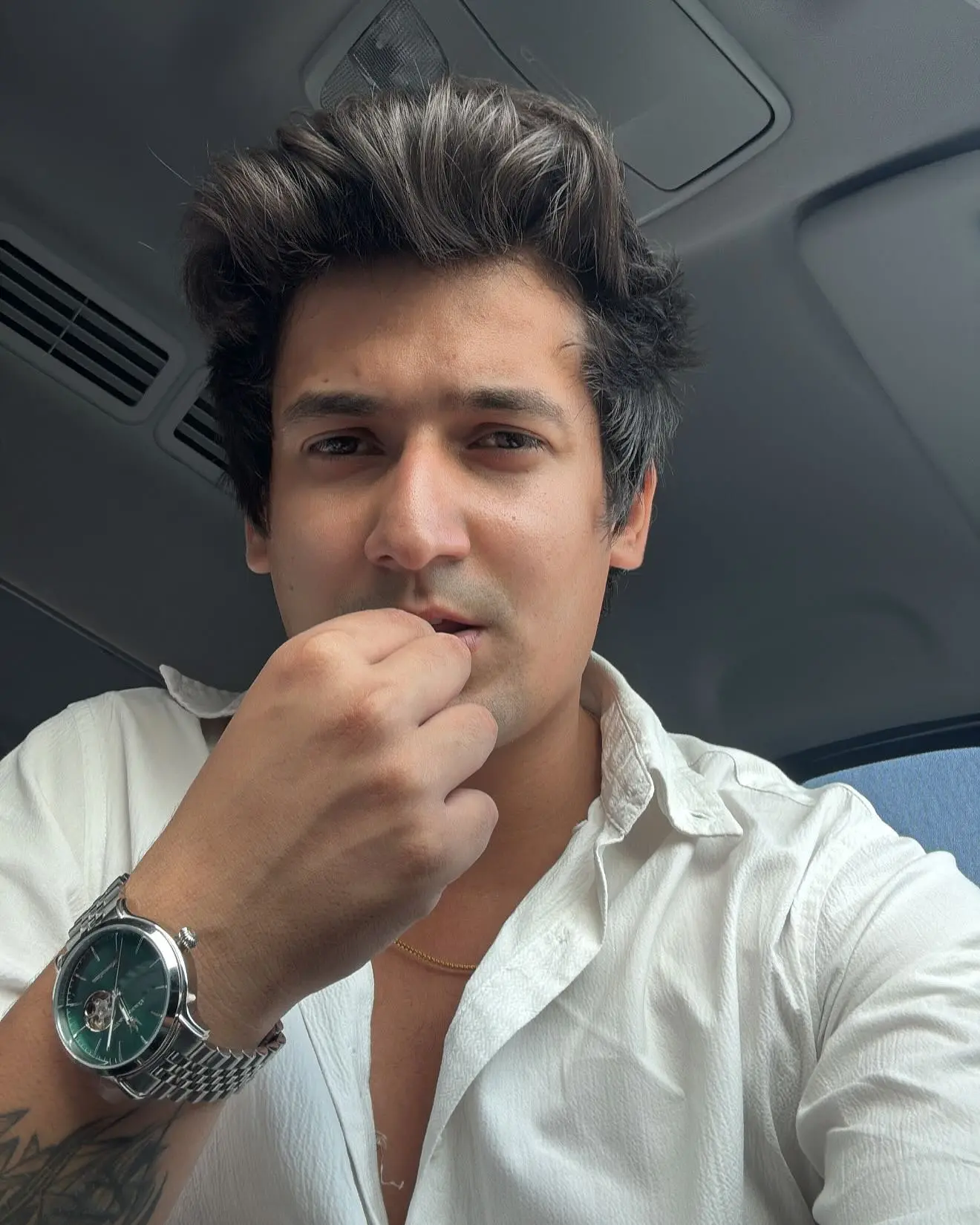 Cab Arrives For Adarsh Suyal Amid Social Media Buzz