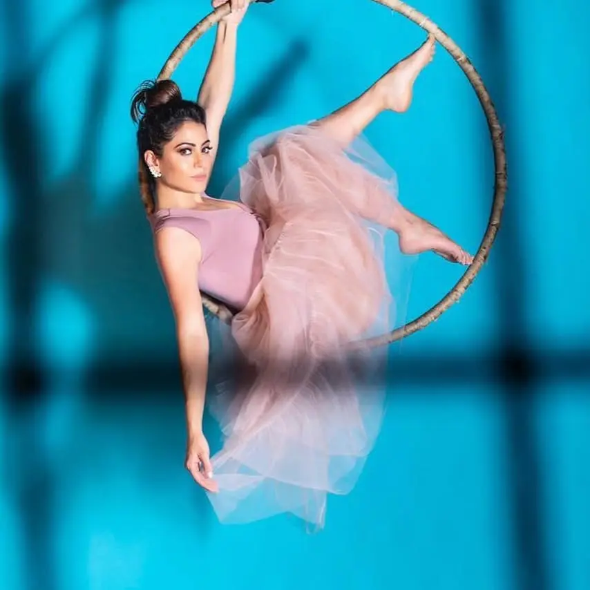 Carol Castro’s Circus Throwback