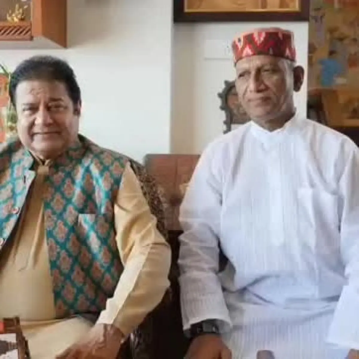 Celebrating Pt. Vijay Chandra’s Harmonious Legacy Anup Jalota salutes Pt. Vijay Chandra for soulful harmonium melodies that uplift tradition.
