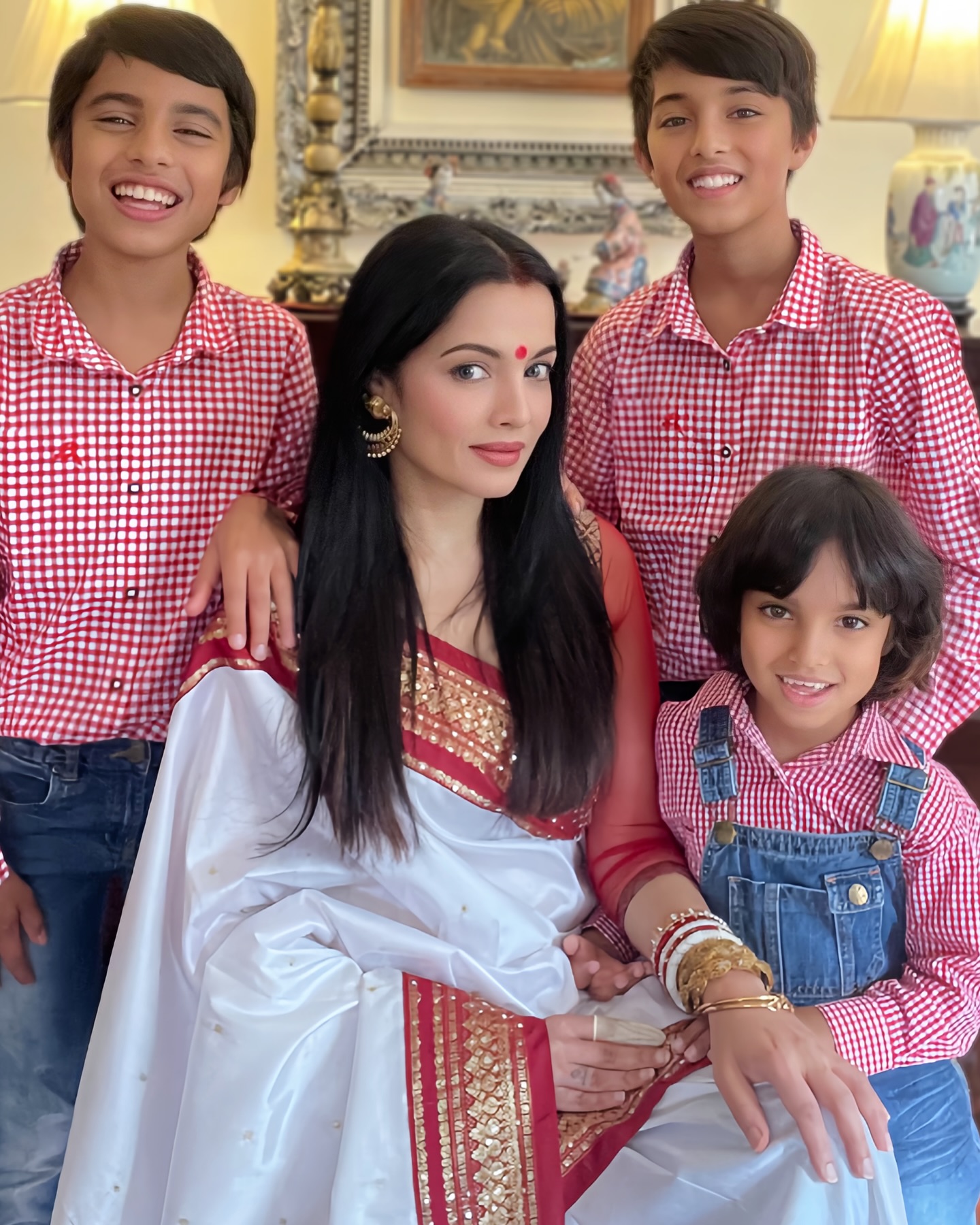 Half-Indian allure meets tradition as Celina Jaitly shares her sacred bond and heritage!!!