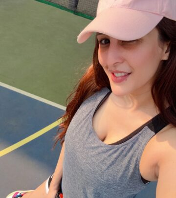 Chahat Khanna unveils assorted snapshots of style and life, enchanting her devoted fans!!