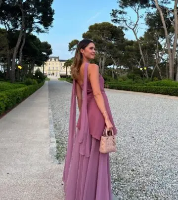 Stunning and playful, she embraces beauty trends with heart and effortless flair online!!!