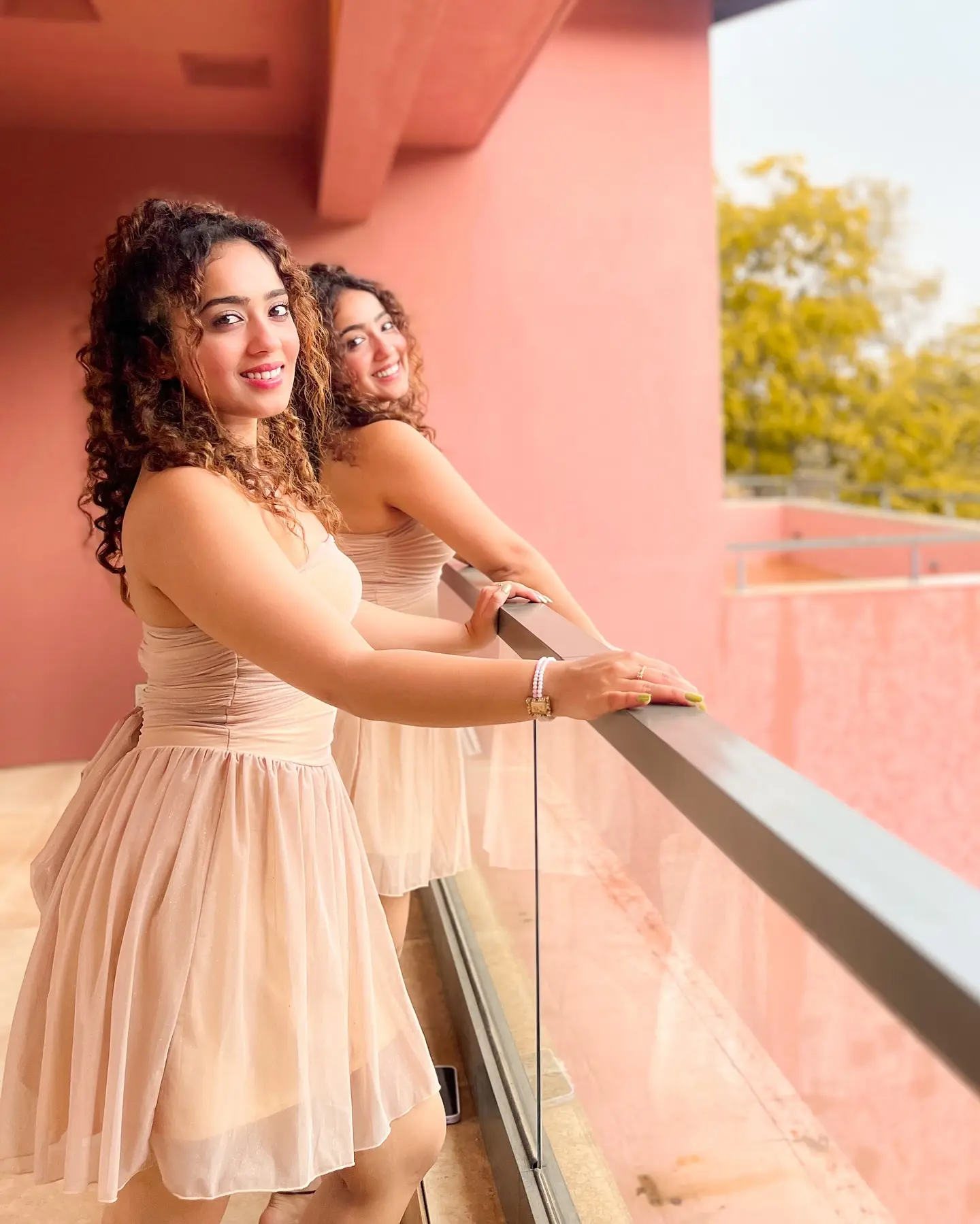 Chinki Minki Radiates Elegance In Floral Ensemble