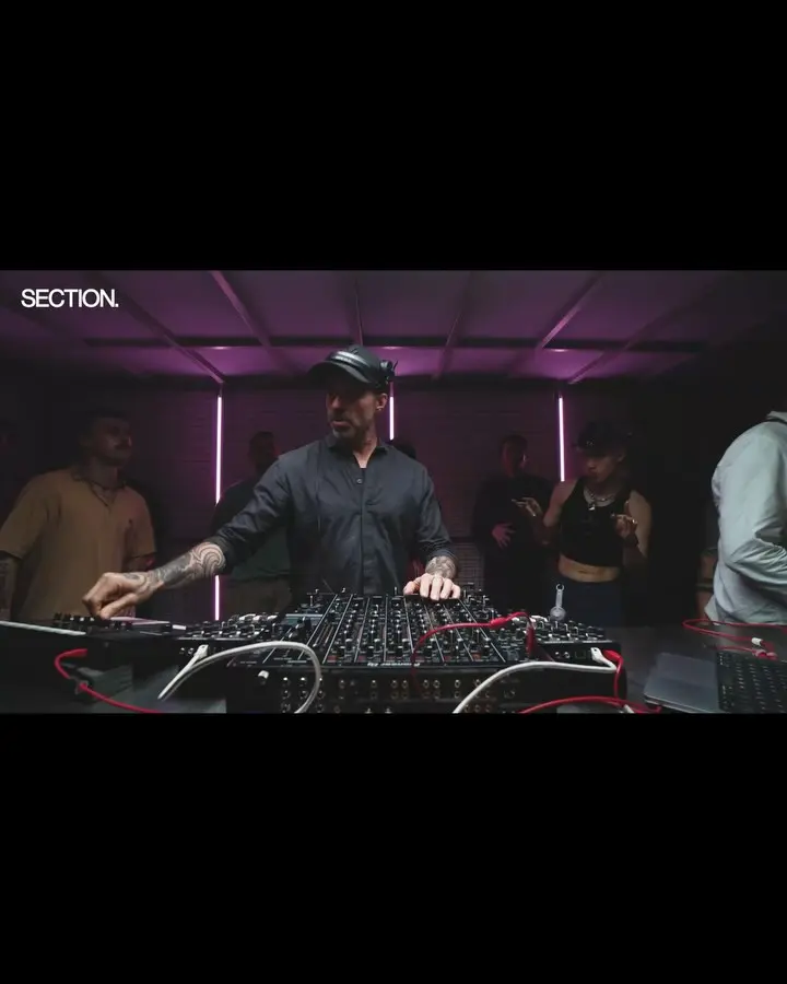 Chris Liebing Live Mix Shines In London