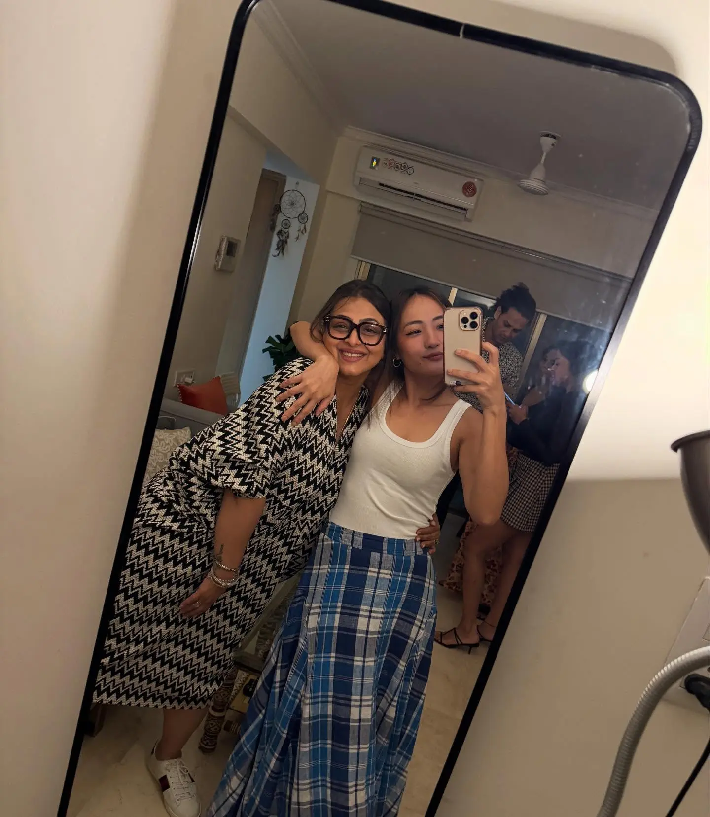 Chum Darang Radiates Calm in Candid Insta Post