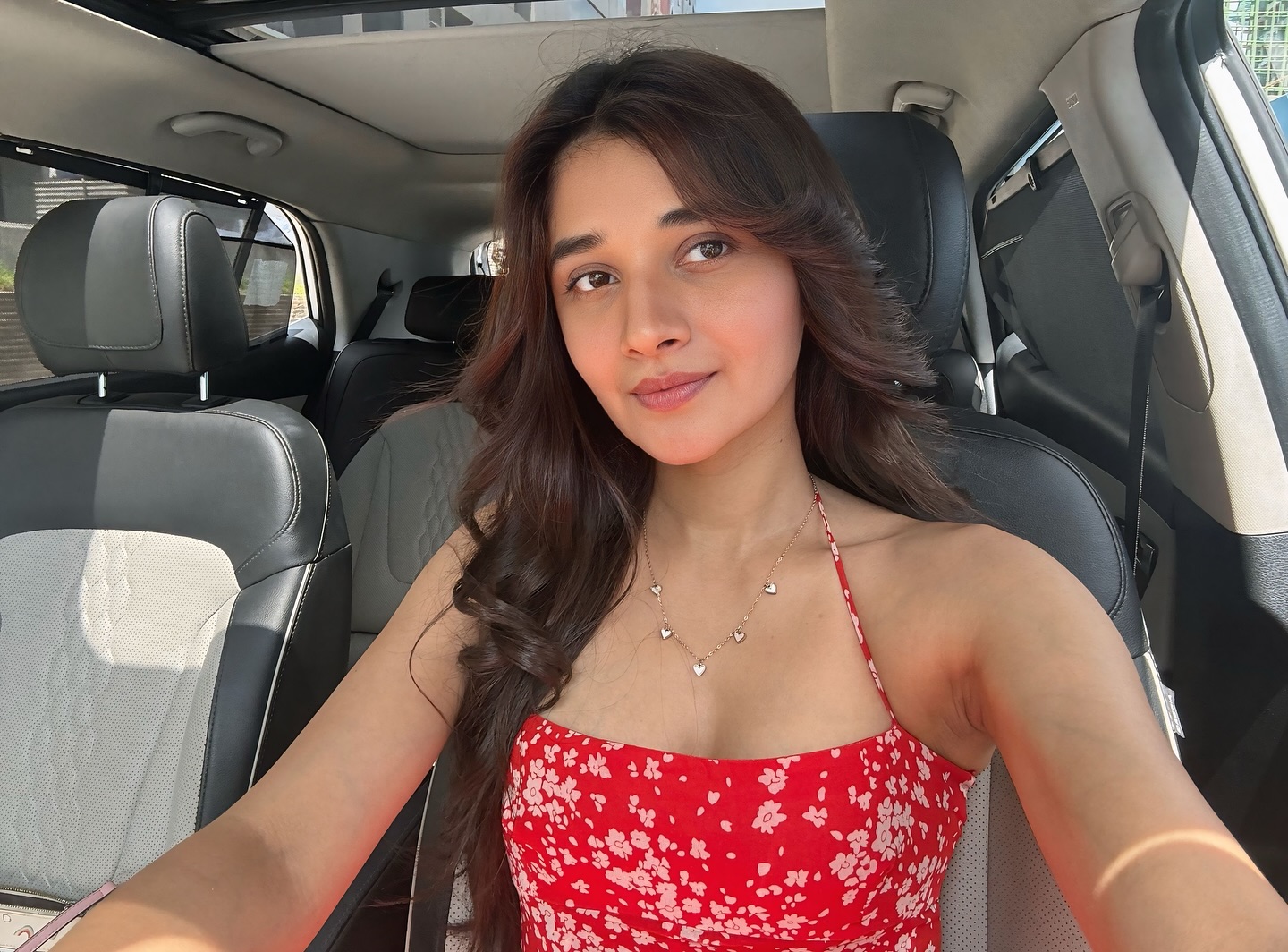 Coffee At 6: Kanika Mann’s Casual Lifestyle Moment
