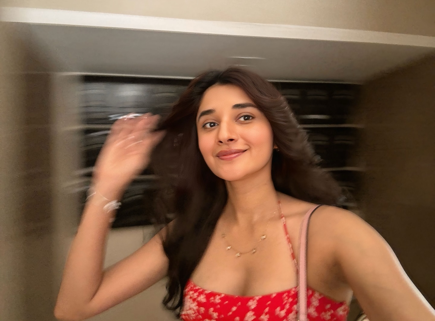 Coffee At 6: Kanika Mann’s Casual Lifestyle Moment