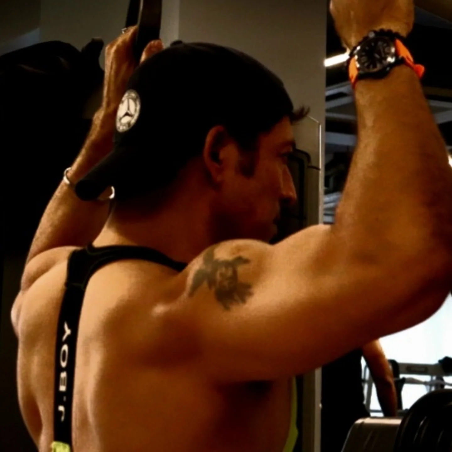 Contentment Inspires: Hrishikesh Pandey’s Motivational Message Spreading joy and hope via workout challenges, Hrishikesh’s message fuels inner optimism.!