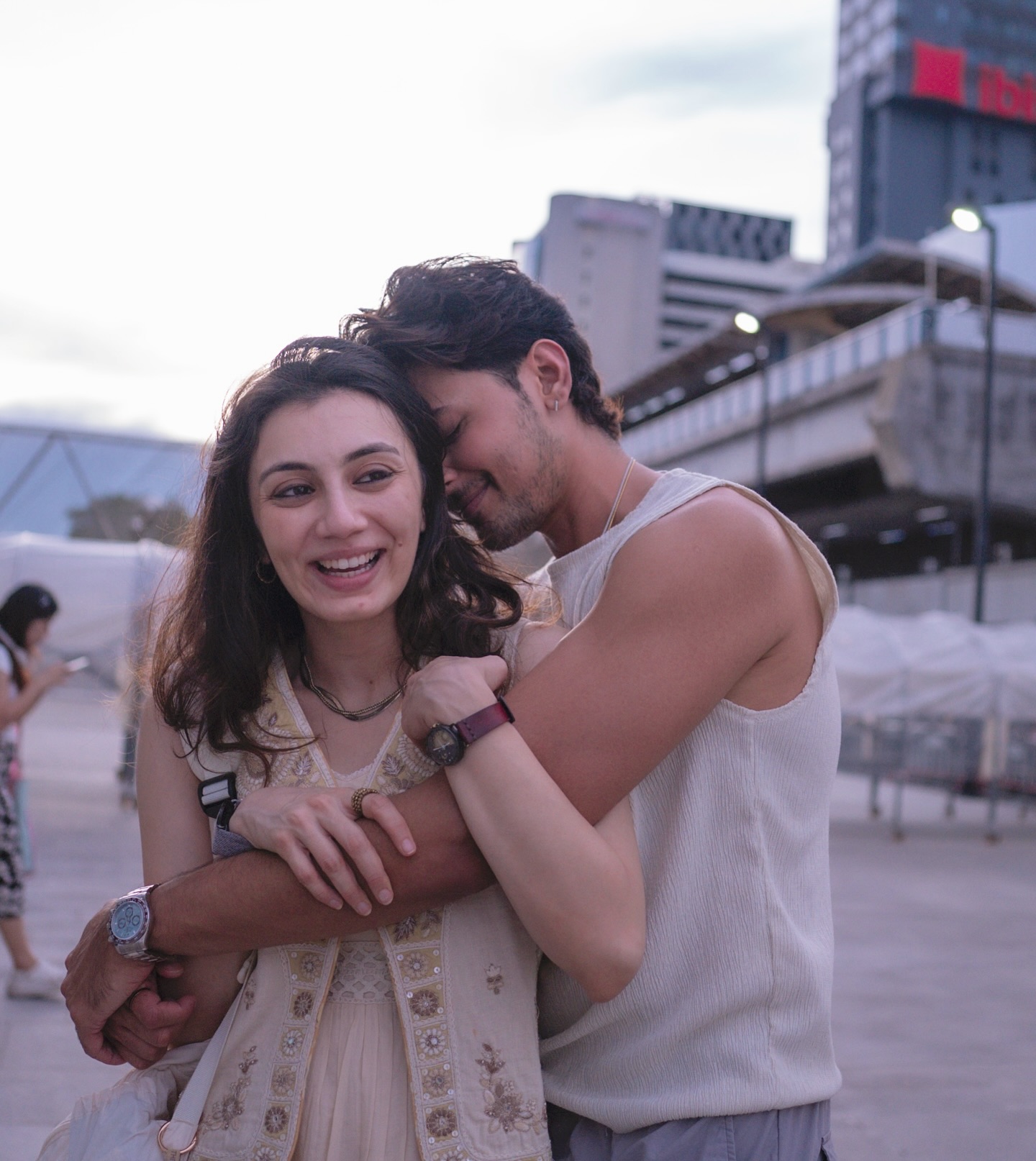 Darshan Raval Marks May 13 With A Playful Shout-Out Celebrity singer Darshan Raval playfully notes May 13 milestone, engaging fans in style...