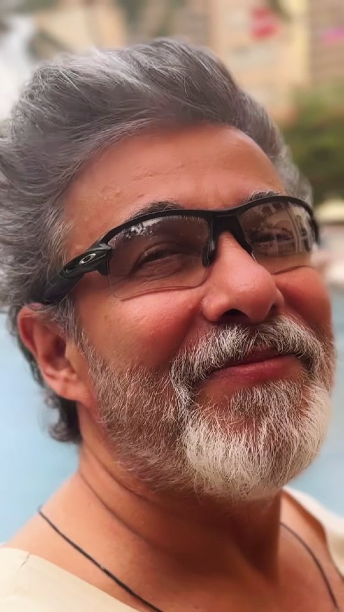Deepak Tijori Teases Upcoming Music Venture Celebrity actor and music lover Deepak Tijori teases his latest project in a brief preview.