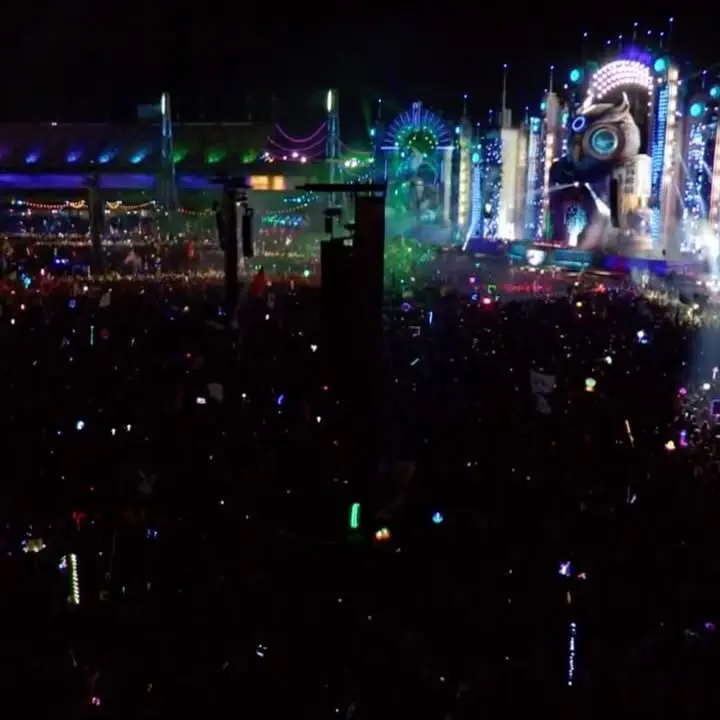 Deorro Drops EDC Set On YouTube