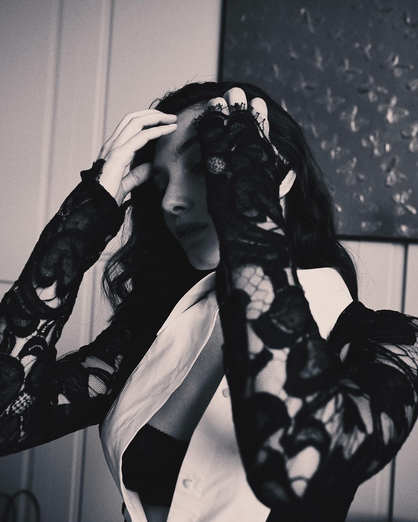 Dolce & Gabbana Crew Shines In Latest Post
