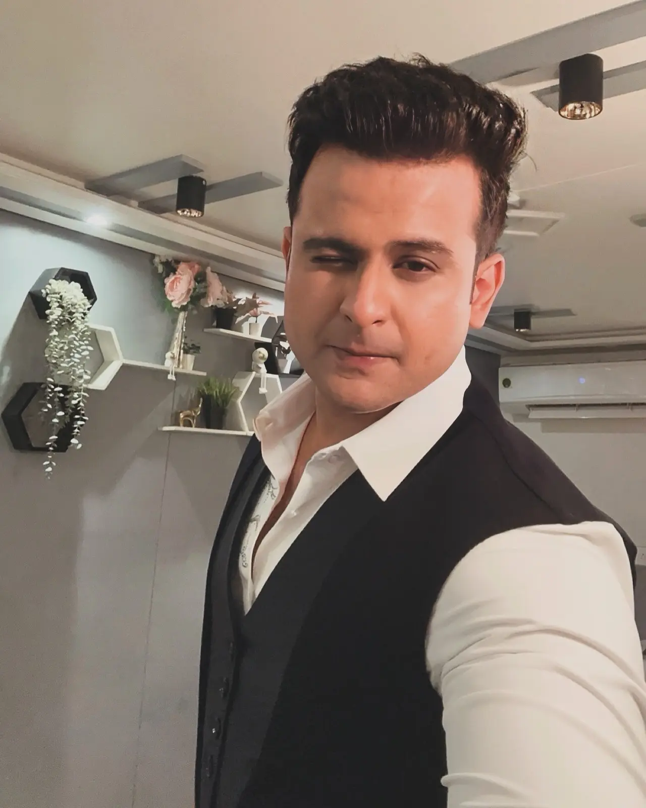 Dr Sanket Bhosale Fresh And Dressed