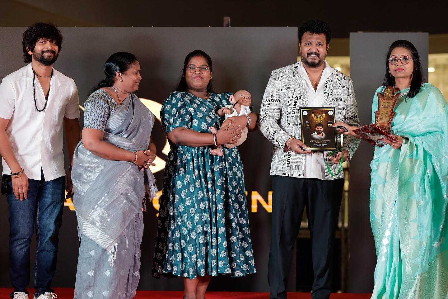 Dr. Thodaarvom Karthick Honored at Social Icon Awards