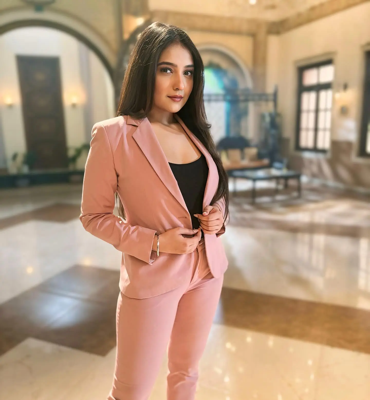 Edgy Elegance: Akshita Mudgal's Latest Look