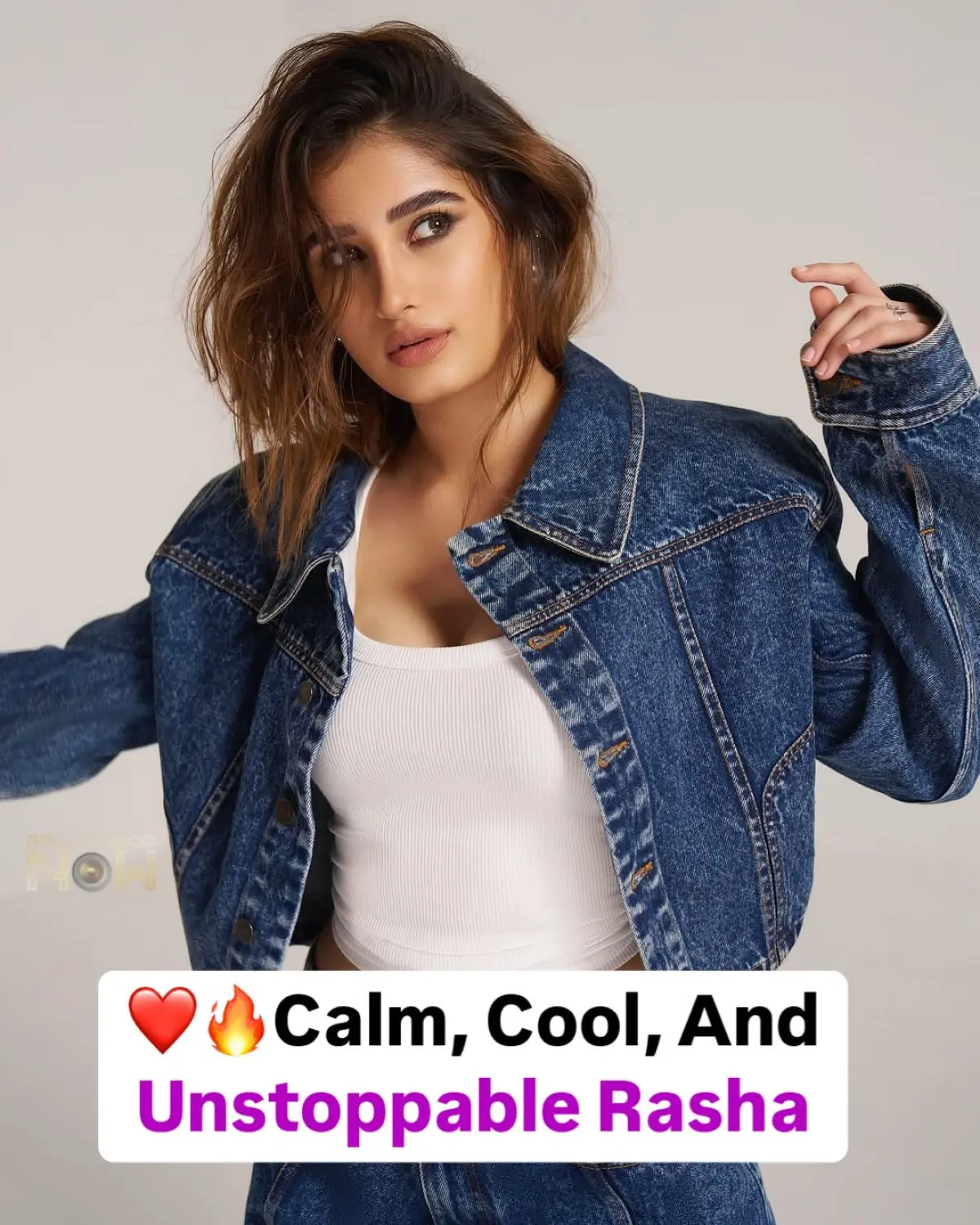 Effortless Cool: Rasha Thadani’s Timeless Look Rasha Thadani radiates cool simplicity, captivating fans with a truly understated style!!