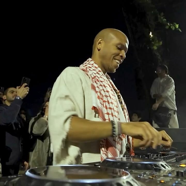 Egyptian Set Live: Giza Unveiling on YouTube
