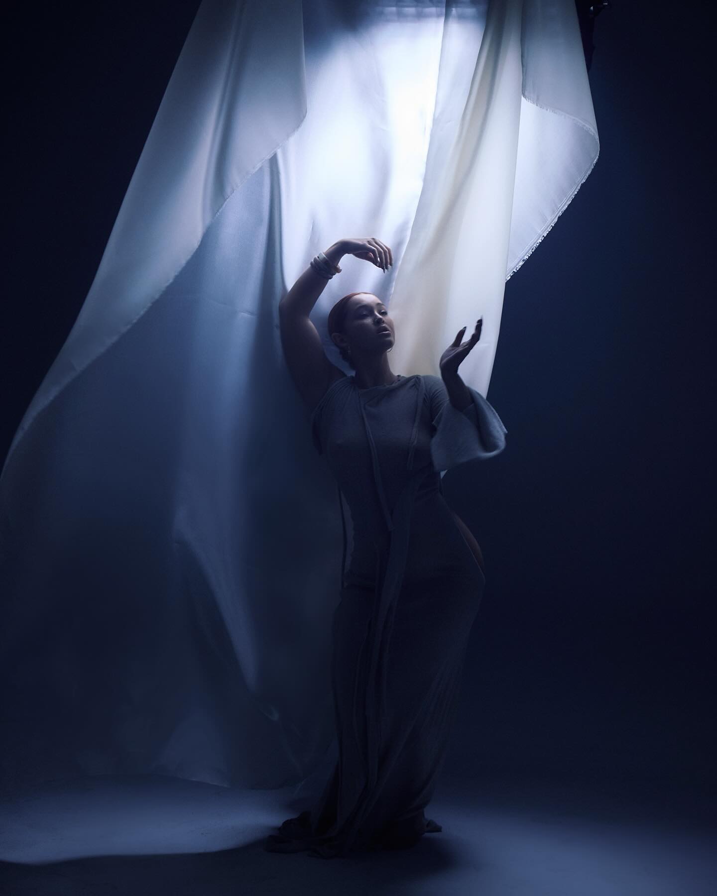 Elley Duhe Reflects On True Identity A thought-provoking message invites fans to rediscover their inner selves amidst fame! Now