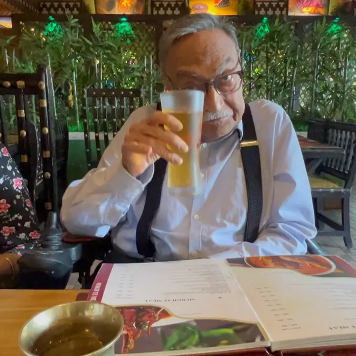 Emotional Tribute: Shibani Bedi Remembers Her Father