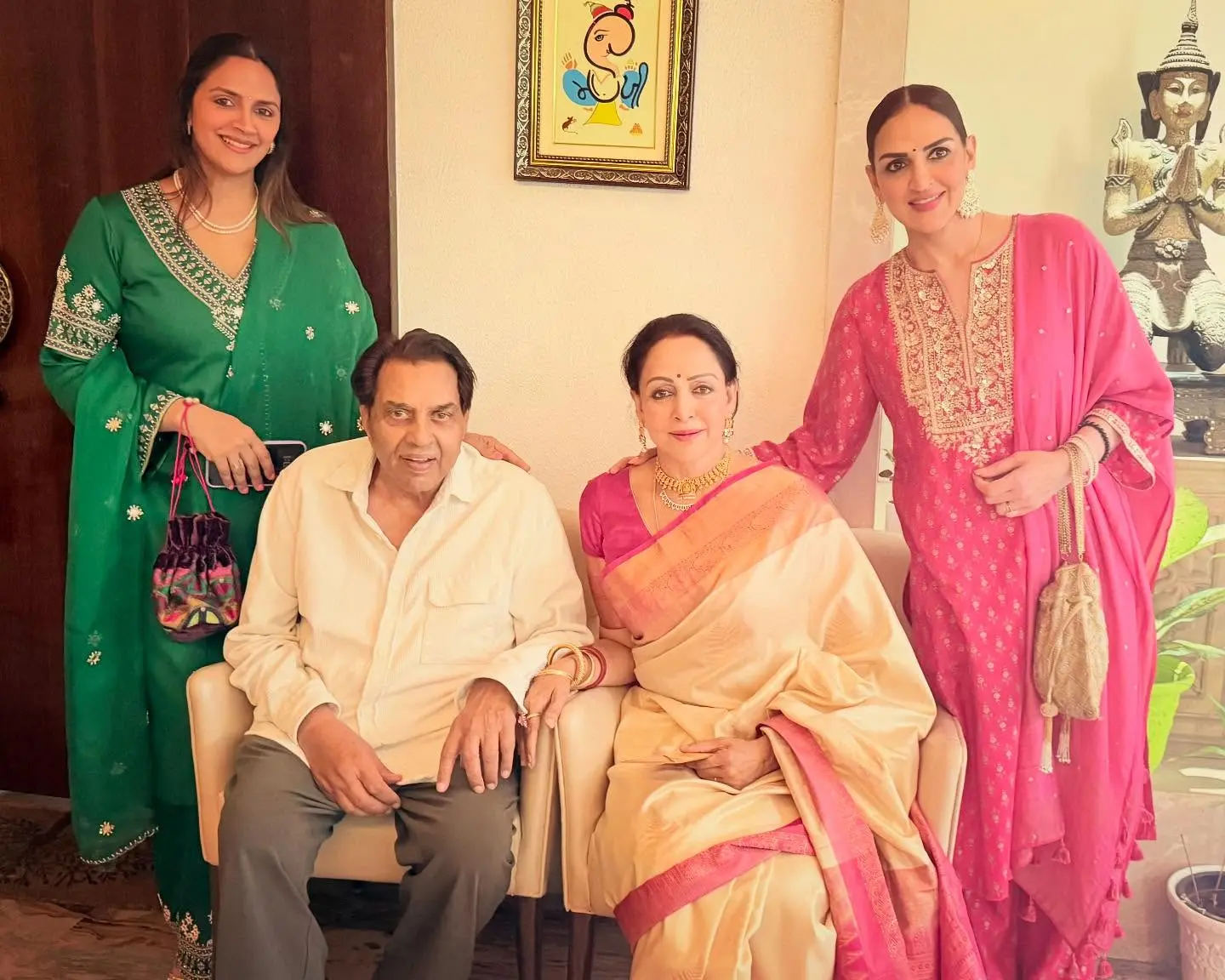 Esha Deol Celebrates Family Anniversary