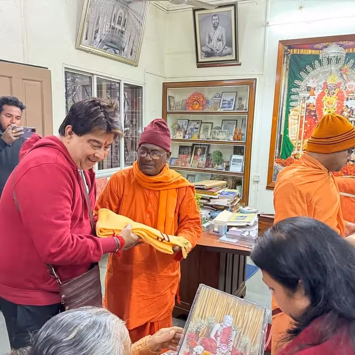 Family Blessings At The Temple