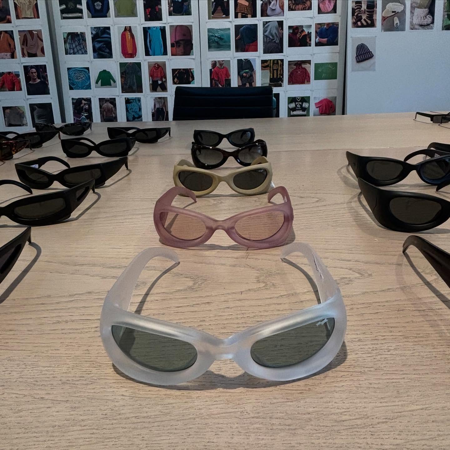 Finn Rushtaylor Unveils Futuristic VR Goggles Innovation