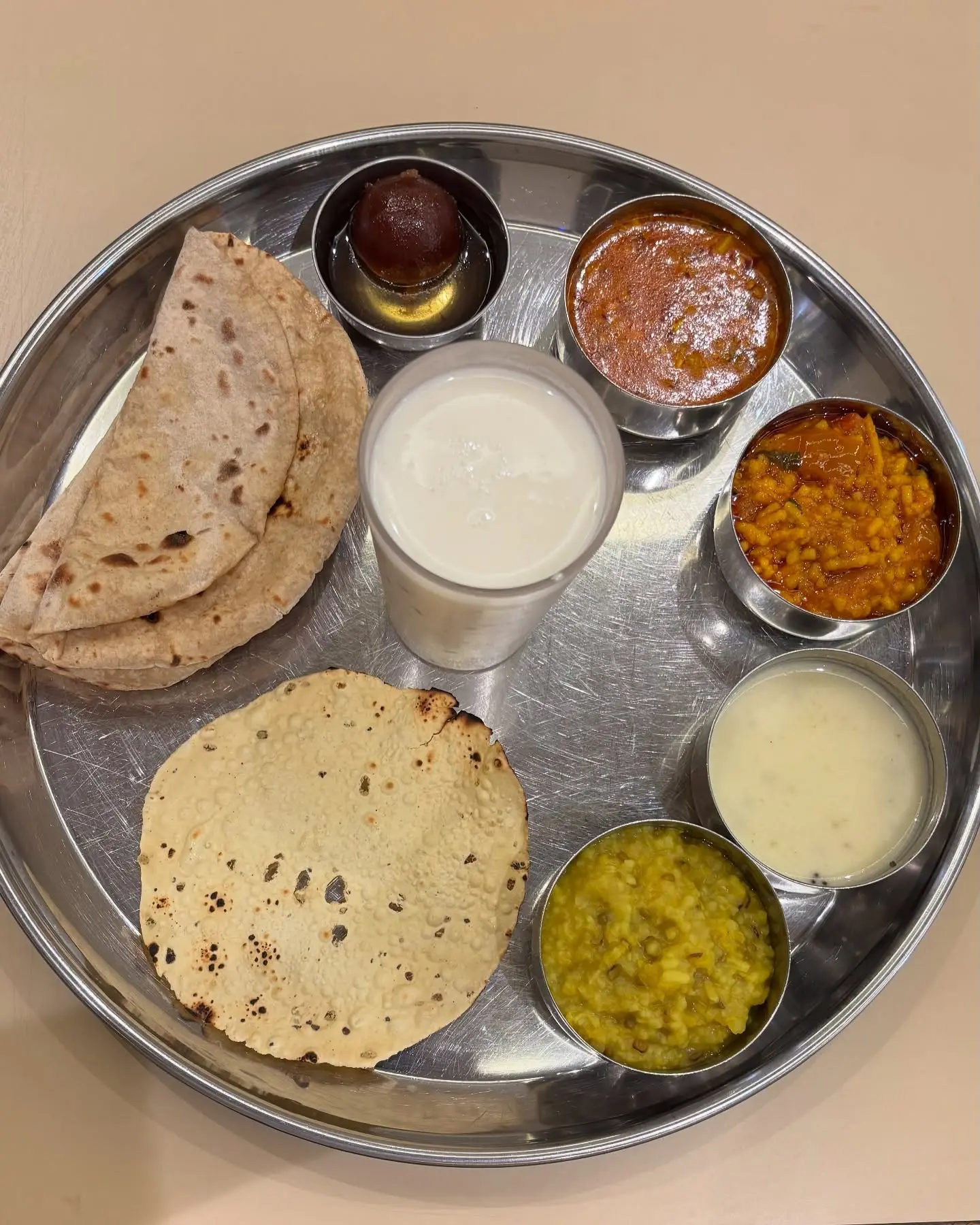 Food Trip On Surat Mumbai Highway