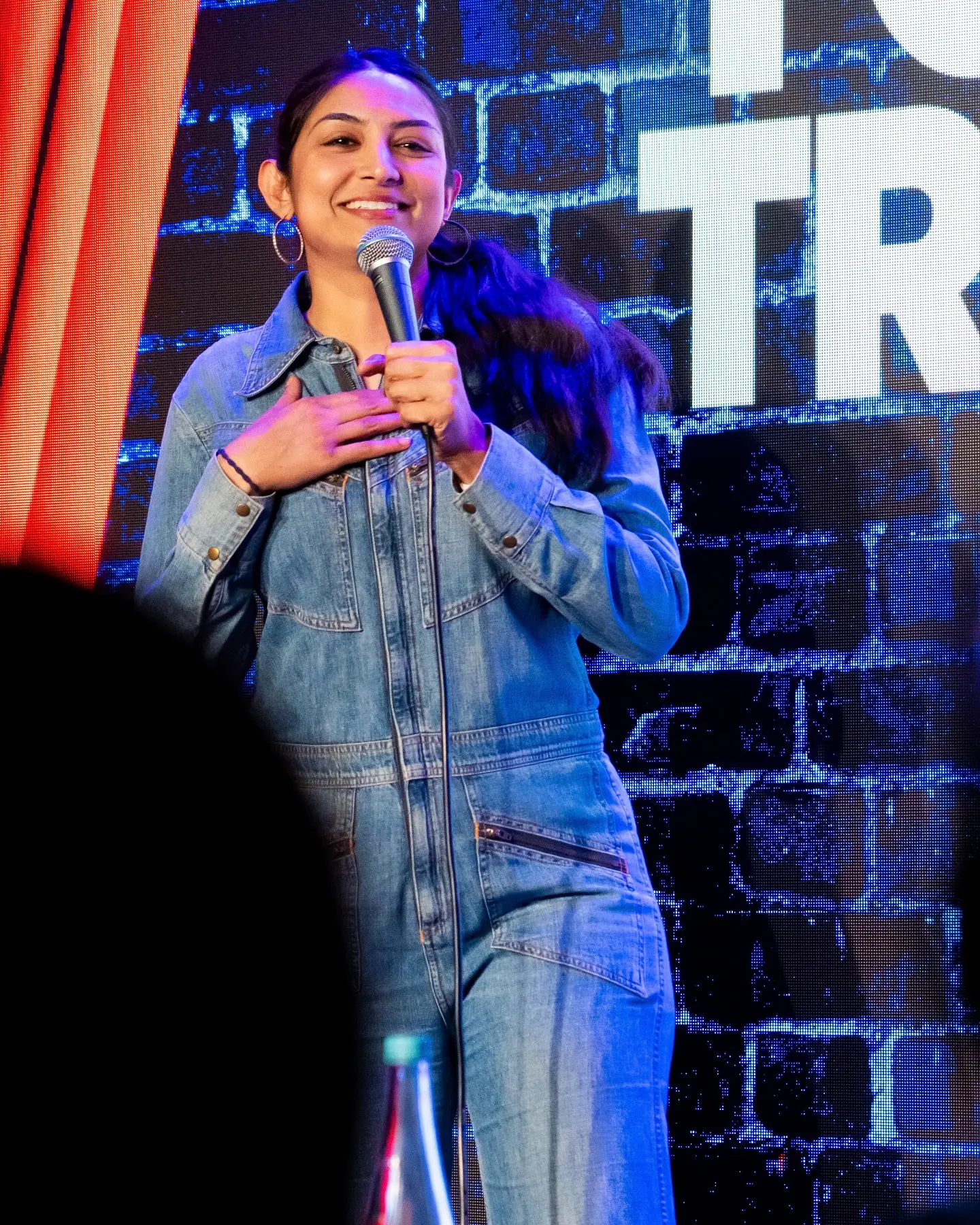 Friday Night Laughs At The Comedy Store
