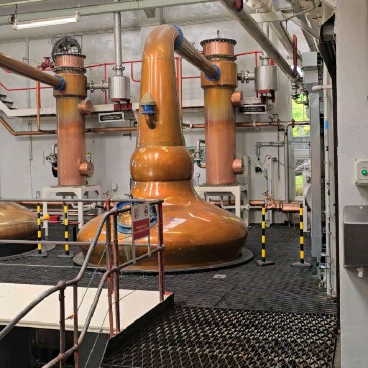 Glengoyne Distillery: Highland-Lowland Whiskey Tale