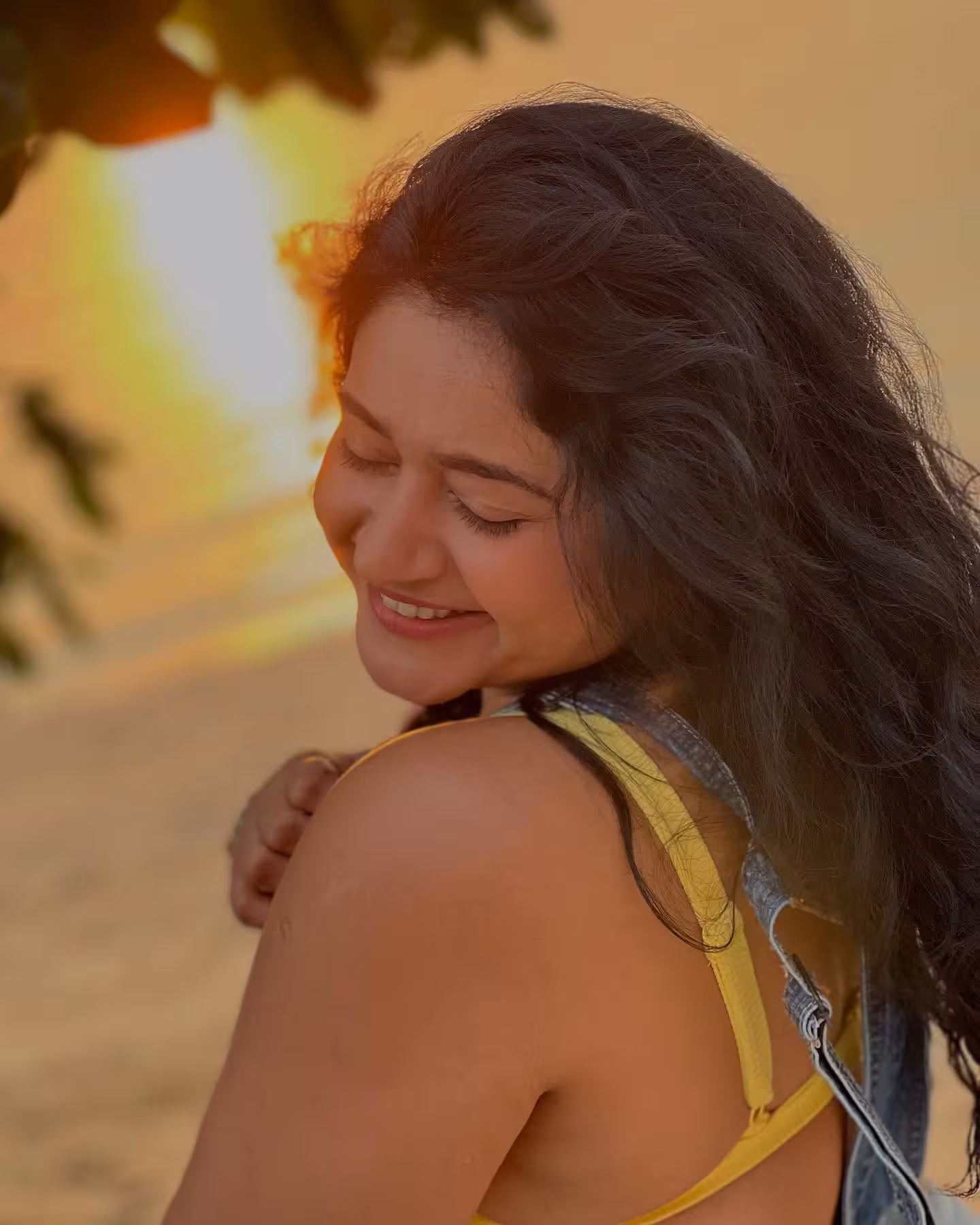 Golden Hour Glow: Poonam Bajwa Shines