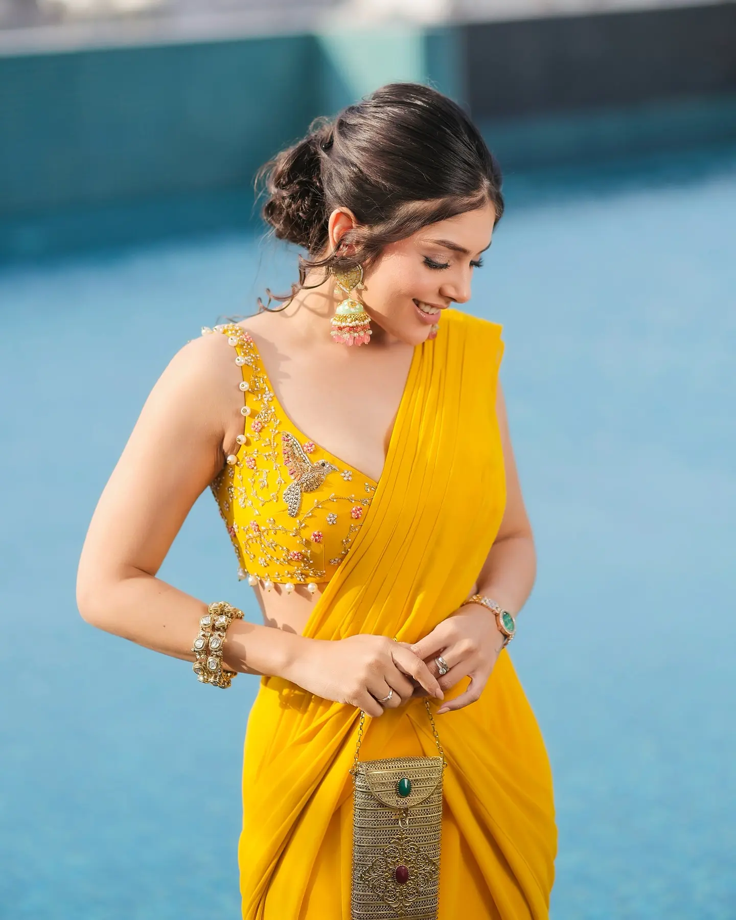 Golden Hues Inspire Ishita Chauhan’s Ethereal Look