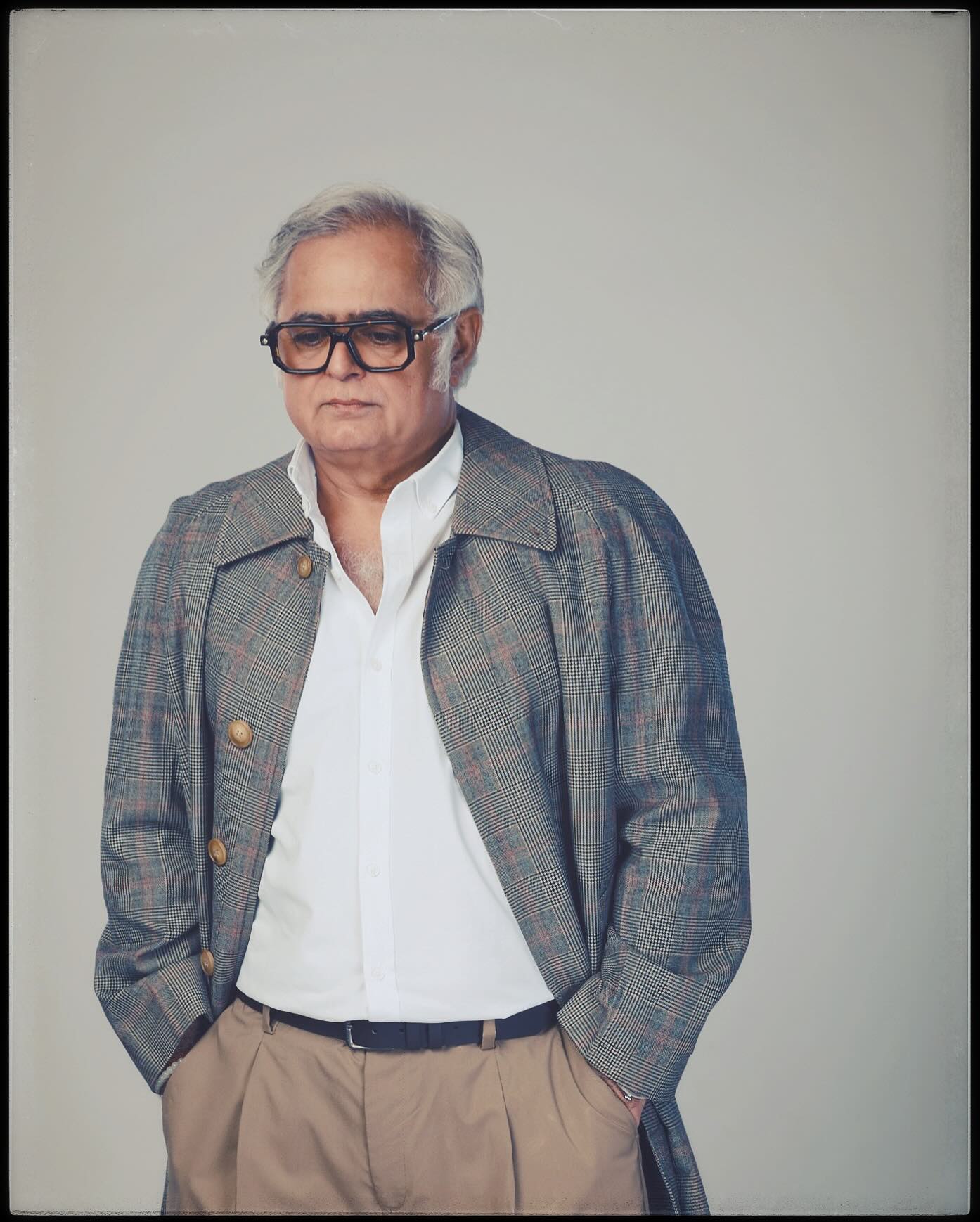 Hansal Mehta’s Off-Set Look Test Style