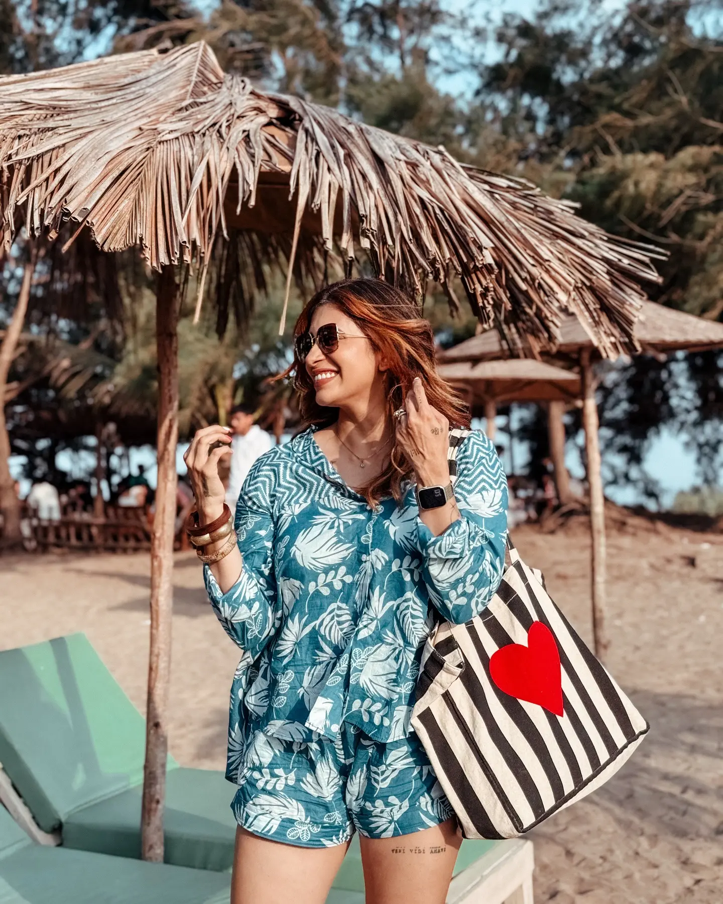 Heart On A Bag: Kishwer Merchant Rai’s Bold Statement Kishwer Merchant Rai dons a chic bag, carrying her heart and style in a bold, real debut.