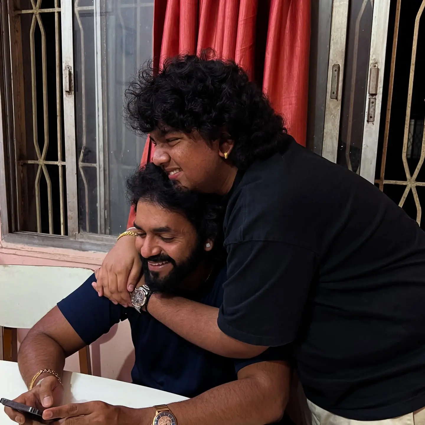 Heartwarming Family Moment Captured On Camera Nephew Aalhad meets cherished uncle Utkarsh in a touching family moment caught on camera!