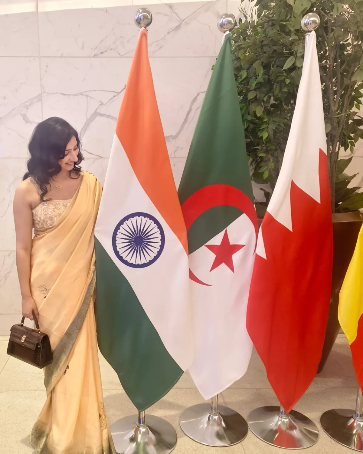 Hello Tiranga: Niharica Raizada at Wave Summit India Niharica Raizada greets ‘Tiranga’ at Wave Summit celebrating Indian patriotism with fire.