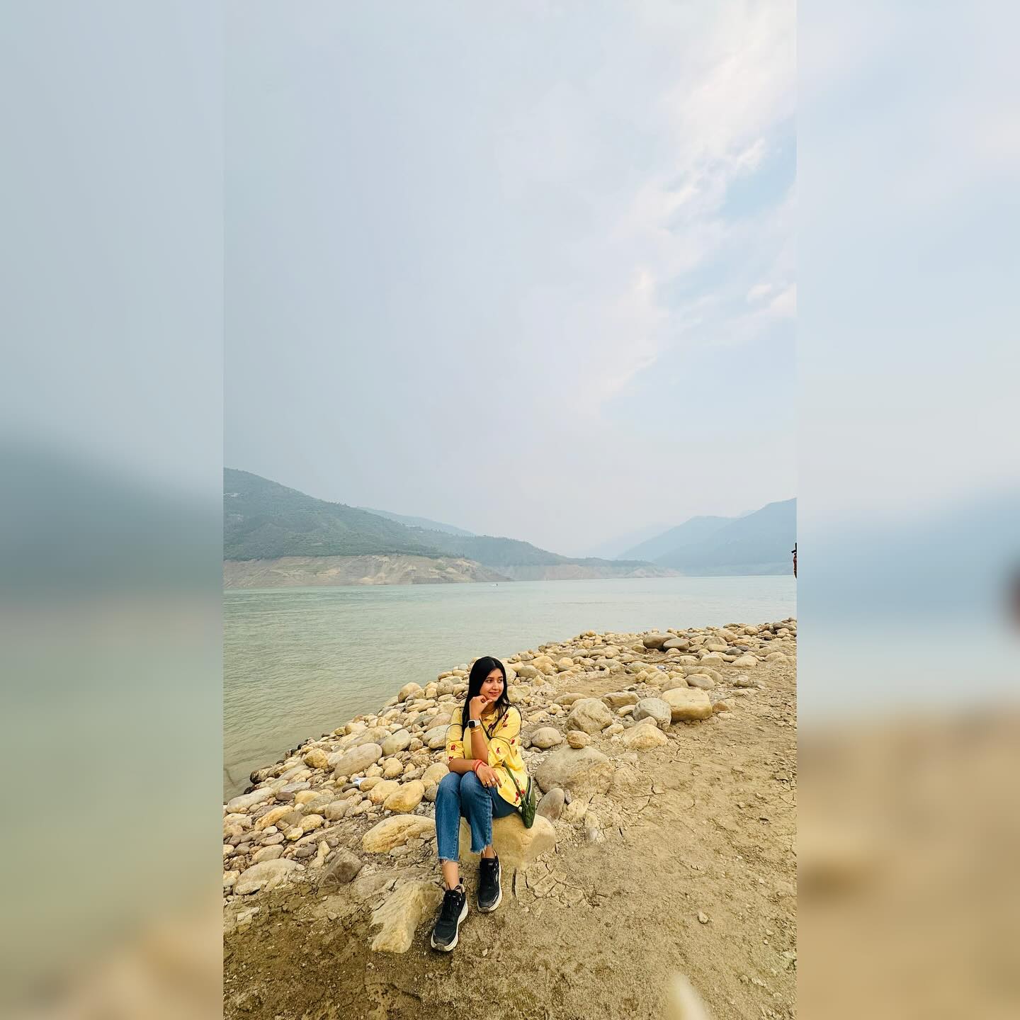 Hill Tunes in Uttarakhand: Ishita’s Scenic Retreat Scenic vistas, soulful rhythms, and nature's allure combine in Uttrakhand with pure magic.