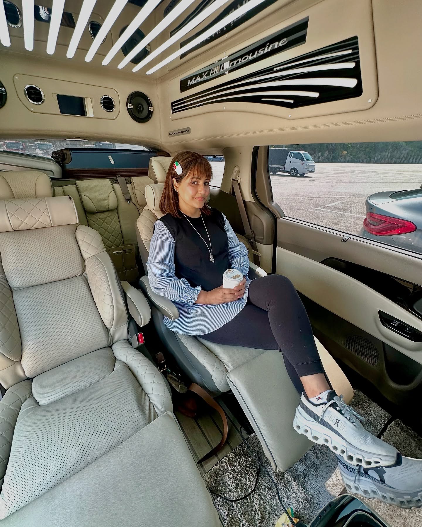 Hina Khan's Comfortable Travel Safarnama