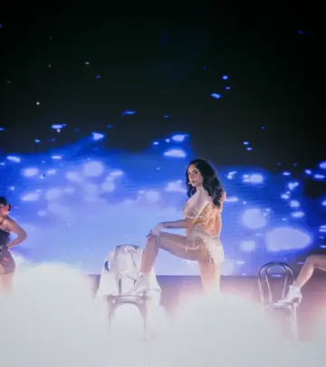 Experience Neha Bhasin's electrifying live showcase blending drama, action, and soulful vibes tonight.