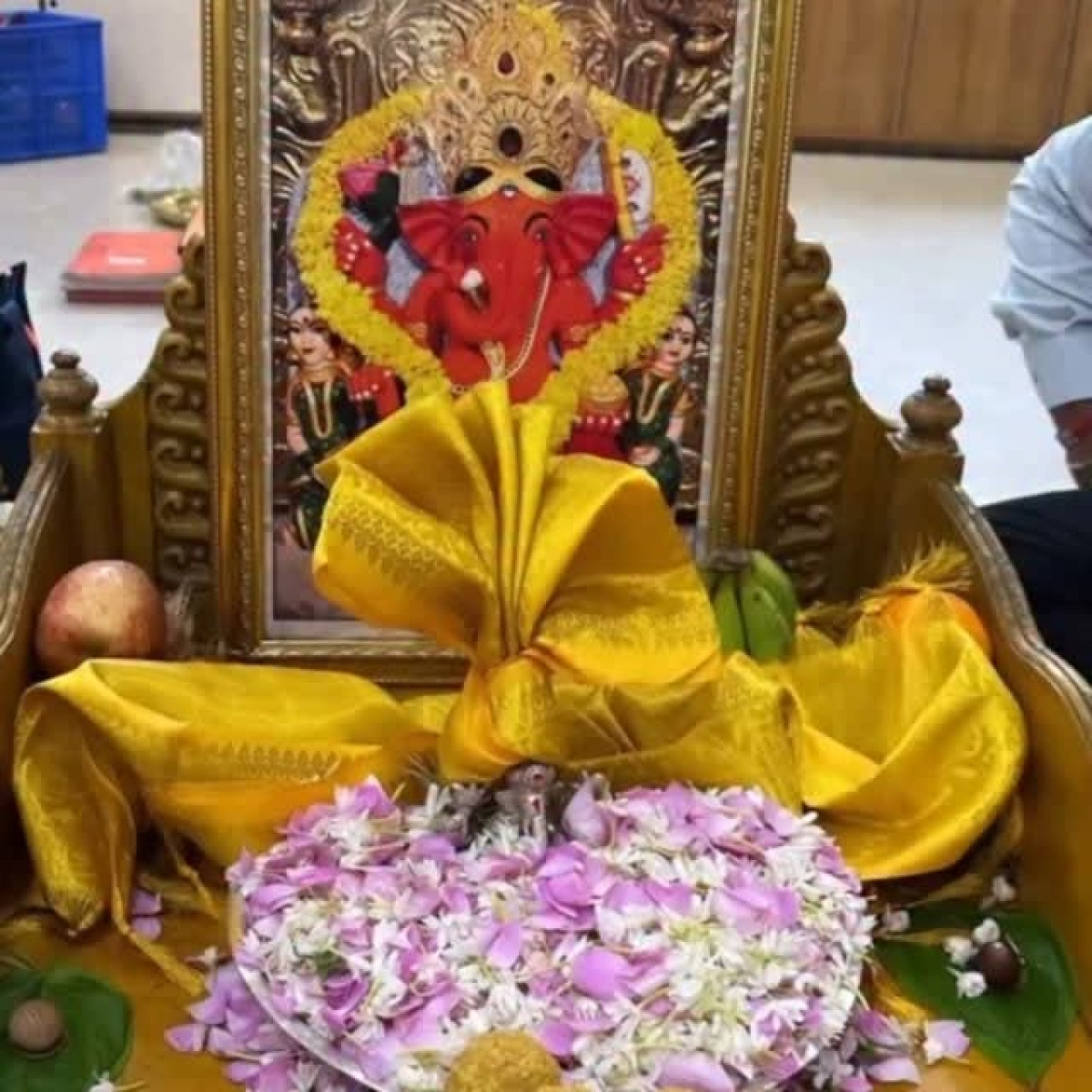 Isha Koppikar Celebrates Akshay Tritiya With Spiritual Devotion In divine reverence, Isha Koppikar prays for peace and global harmony this Akshay Tritiya.