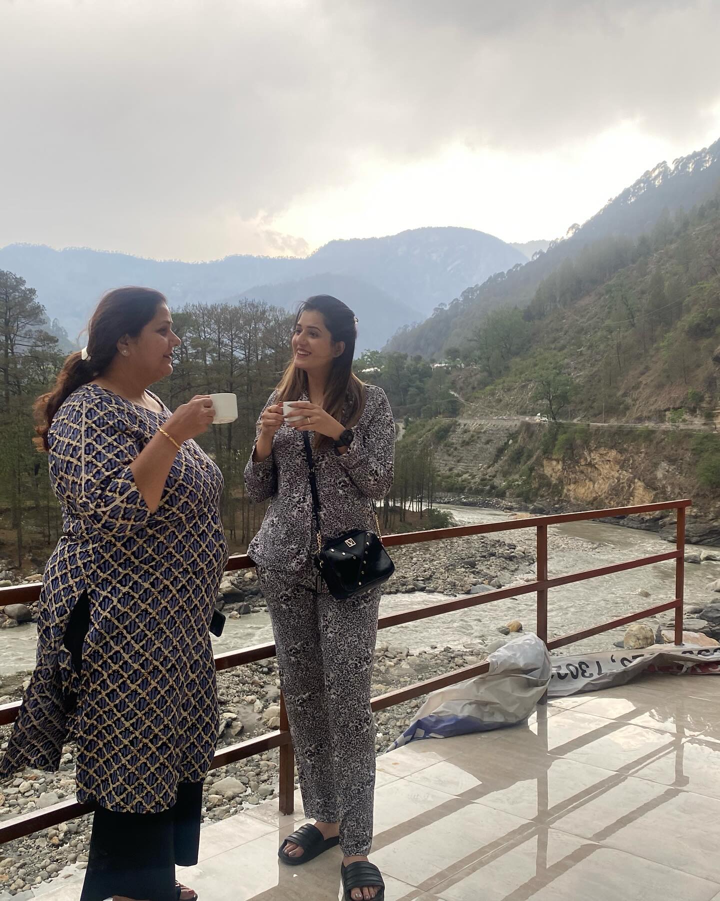 Isha Rikhi Honors Maternal Legacy With Heartfelt Tribute