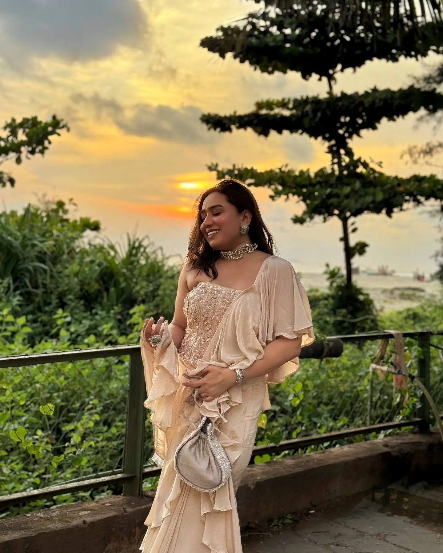 Ishani Dave Unveils Stunning Look With Gujarat Vibes Fresh style melding tradition and modern flair shines in Ishani Dave’s latest reveal Now!!