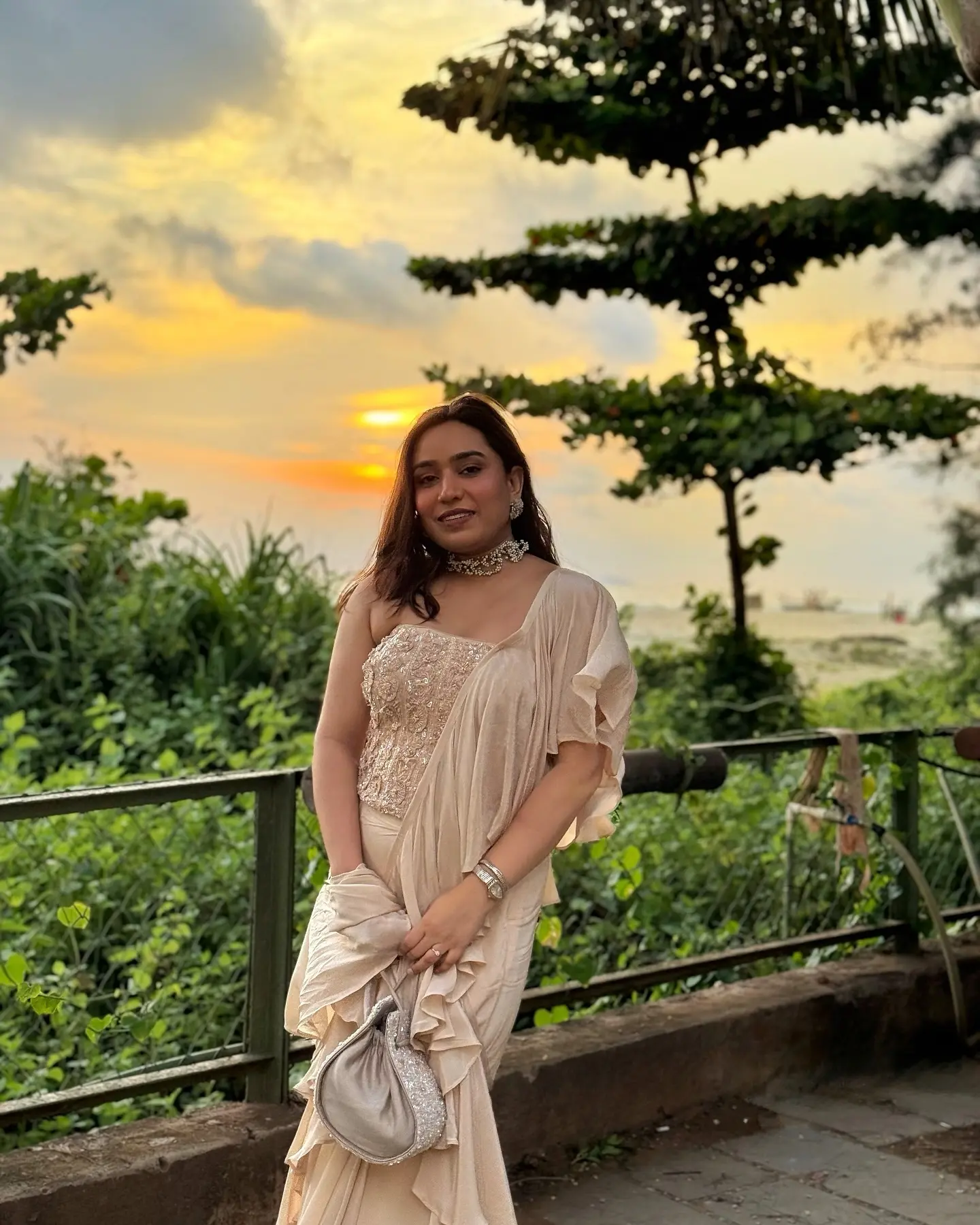 Ishani Dave Unveils Stunning Look With Gujarat Vibes