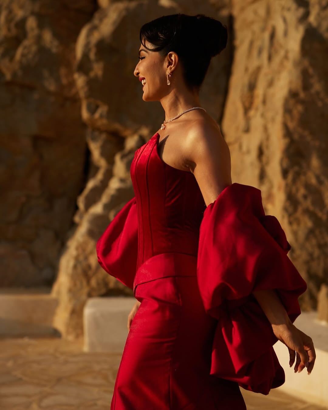 Jacqueline Fernandez Stuns At Cannes 2025