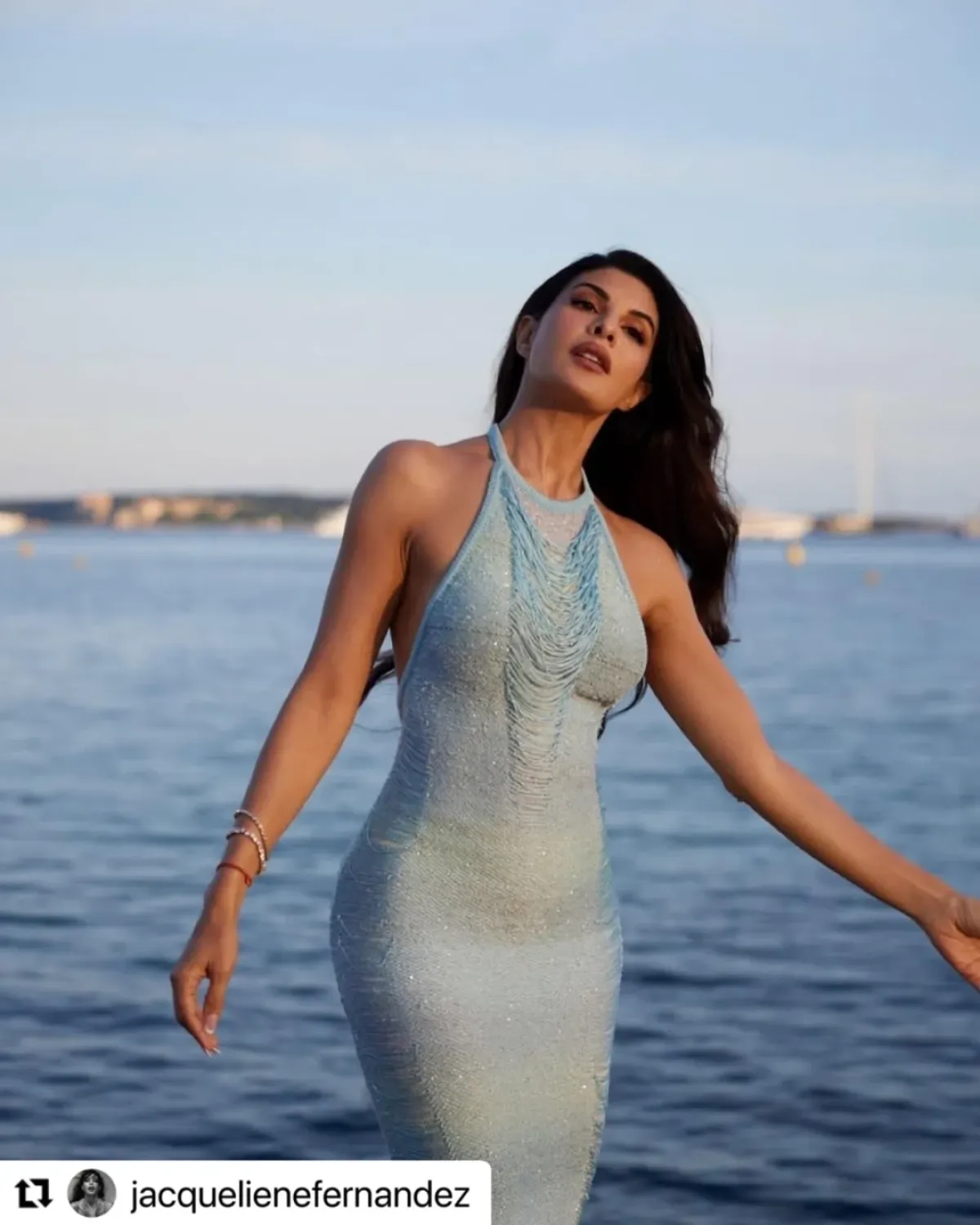 Jacqueline Fernandez Stuns In Bold Blue At IIFA Fernandez wows IIFA with vibrant blue elegance, exuding modern charm and pure confidence.