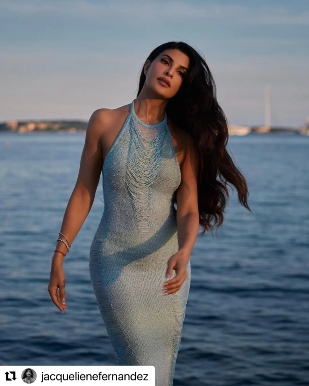 Jacqueline Fernandez Stuns In Bold Blue At IIFA