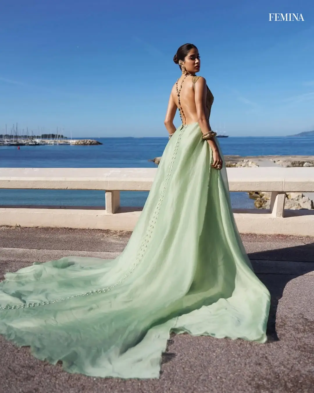 Janhvi Kapoor Shines at Cannes in Custom Couture